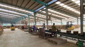 Xe nâng điện có thể sử dụng cho lò gạch hay không