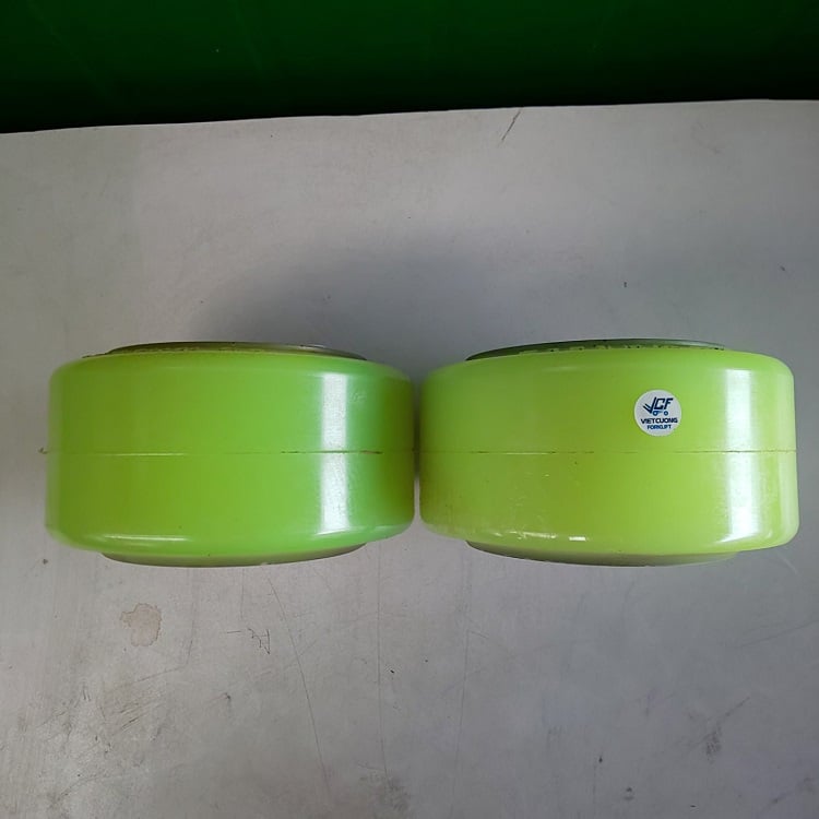 Bánh Pu xe nâng điện tại Trà Vinh