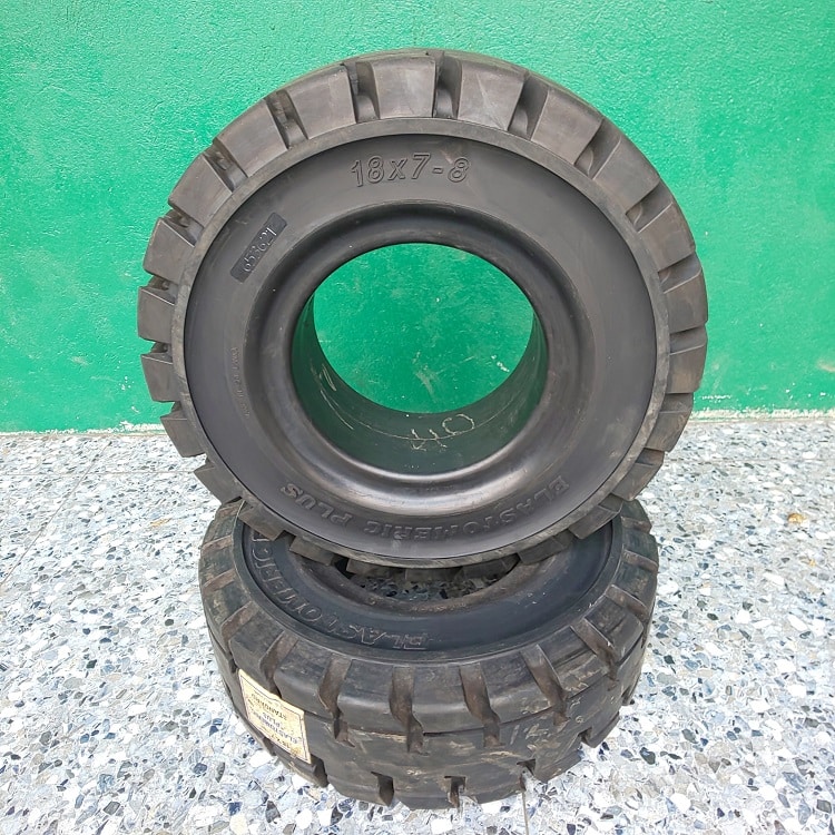 Lốp đặc xe nâng 18x7-8 tại Sóc Trăng
