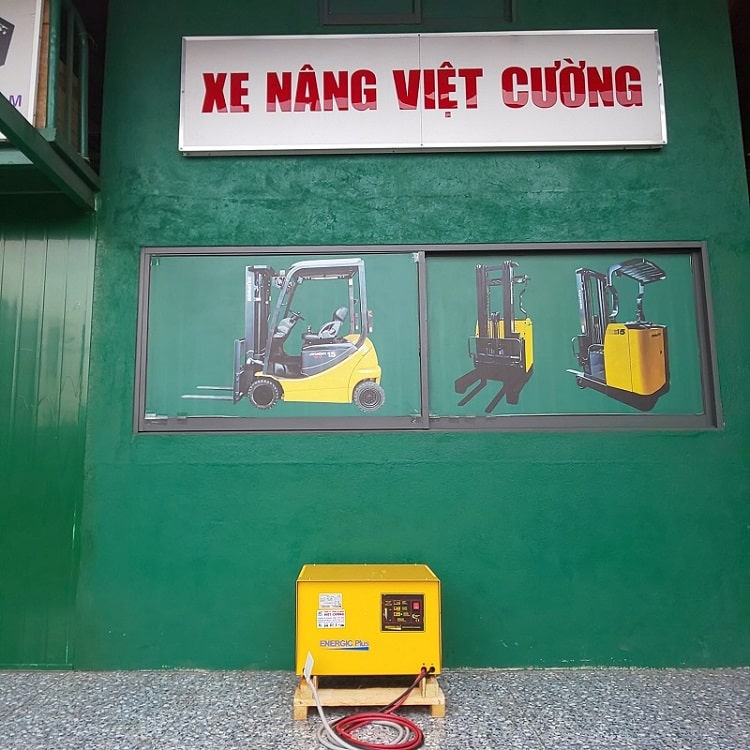 Máy sạc bình điện tại khu công nghiệp Ô Môn