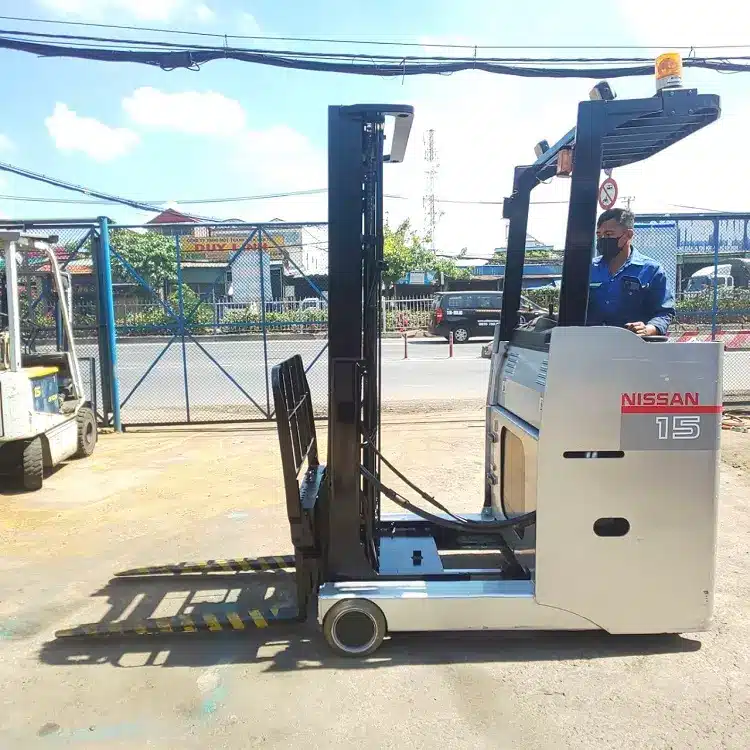 Bảo trì sửa chữa xe nâng