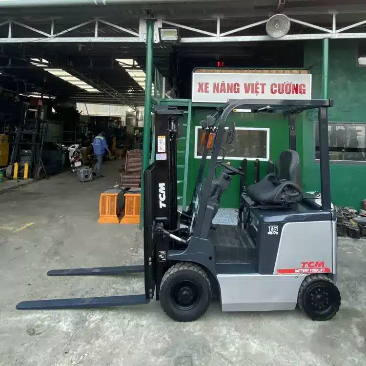 Thuê xe nâng điện giá rẻ
