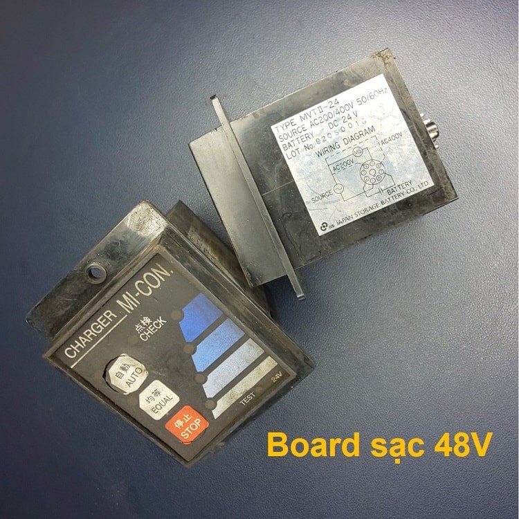 Bo sạc xe nâng điện