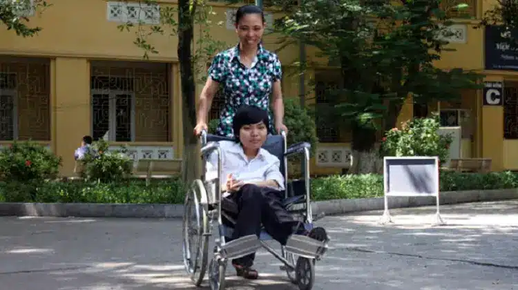 Xe lăn