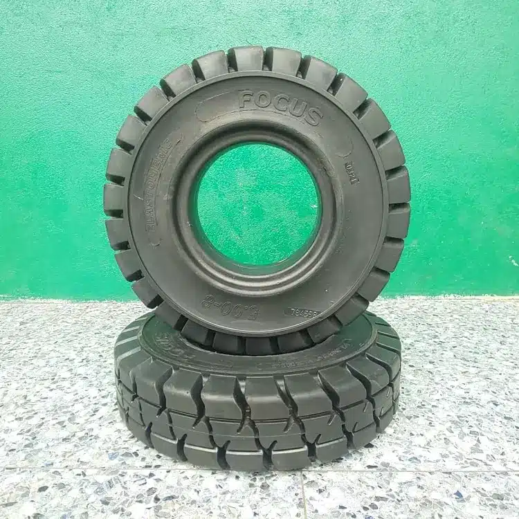 Vỏ đặc Elastomeric