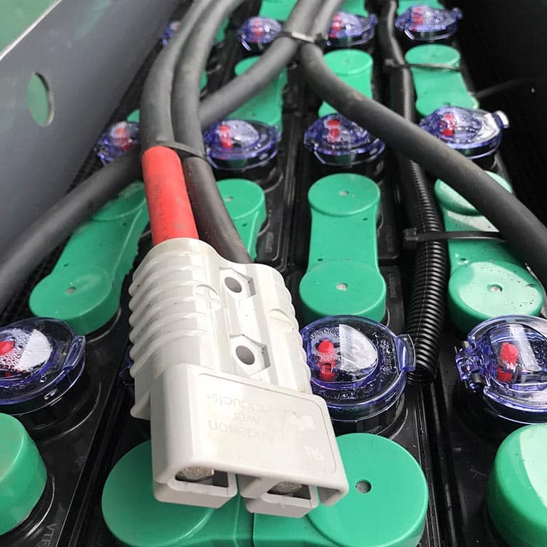jack cắm sạc Bình điện xe nâng 48V – 201Ah
