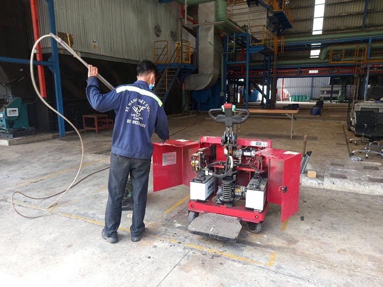 Bảo trì xe nâng tại Trà Vinh