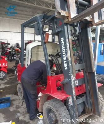 Bảo trì xe nâng dầu Mitsubishi